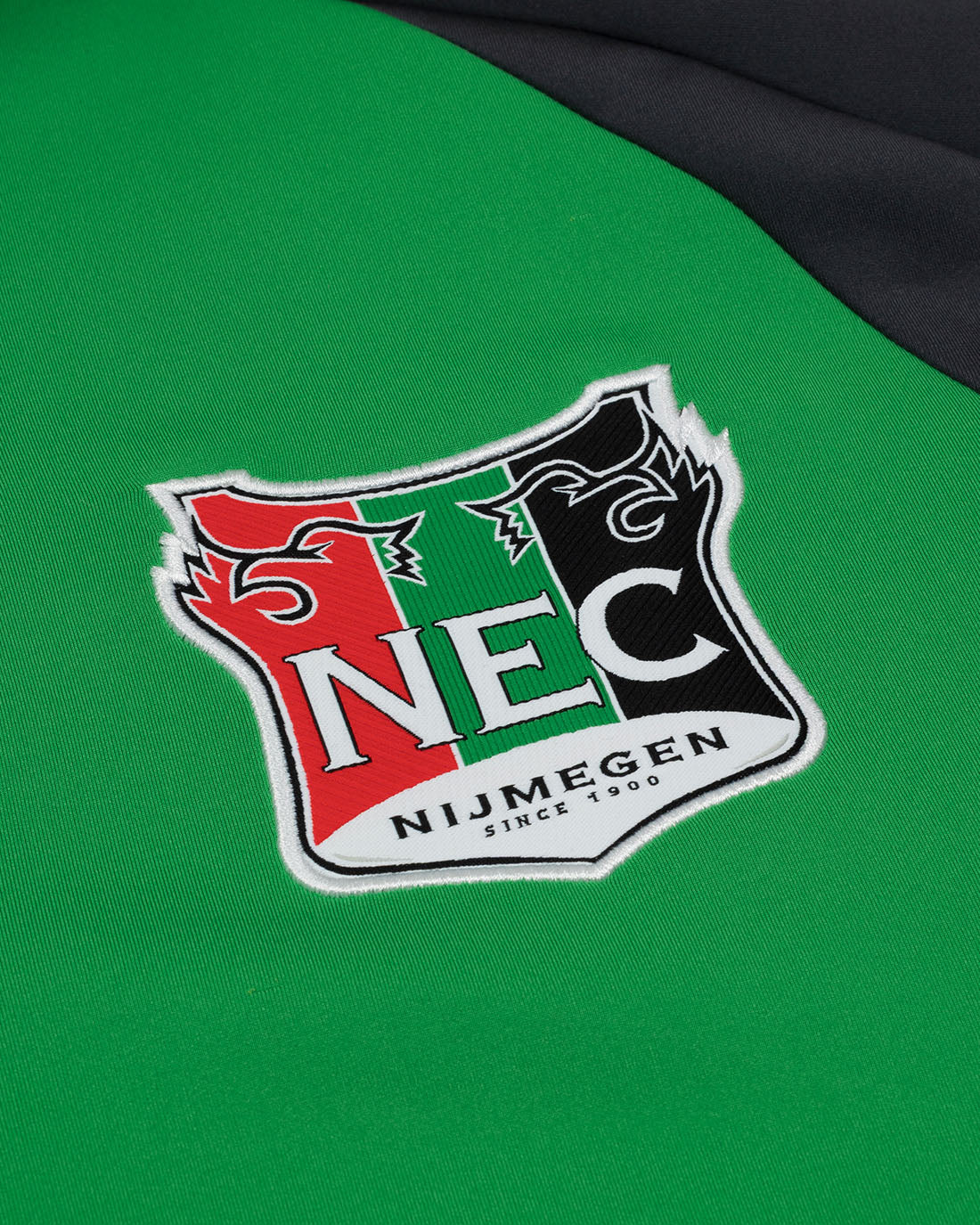 N.E.C. Presentatietop 25-26
