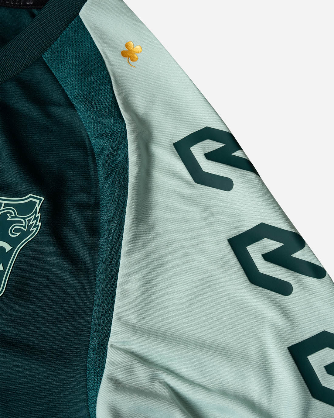 N.E.C. Trainingsshirt 26-27