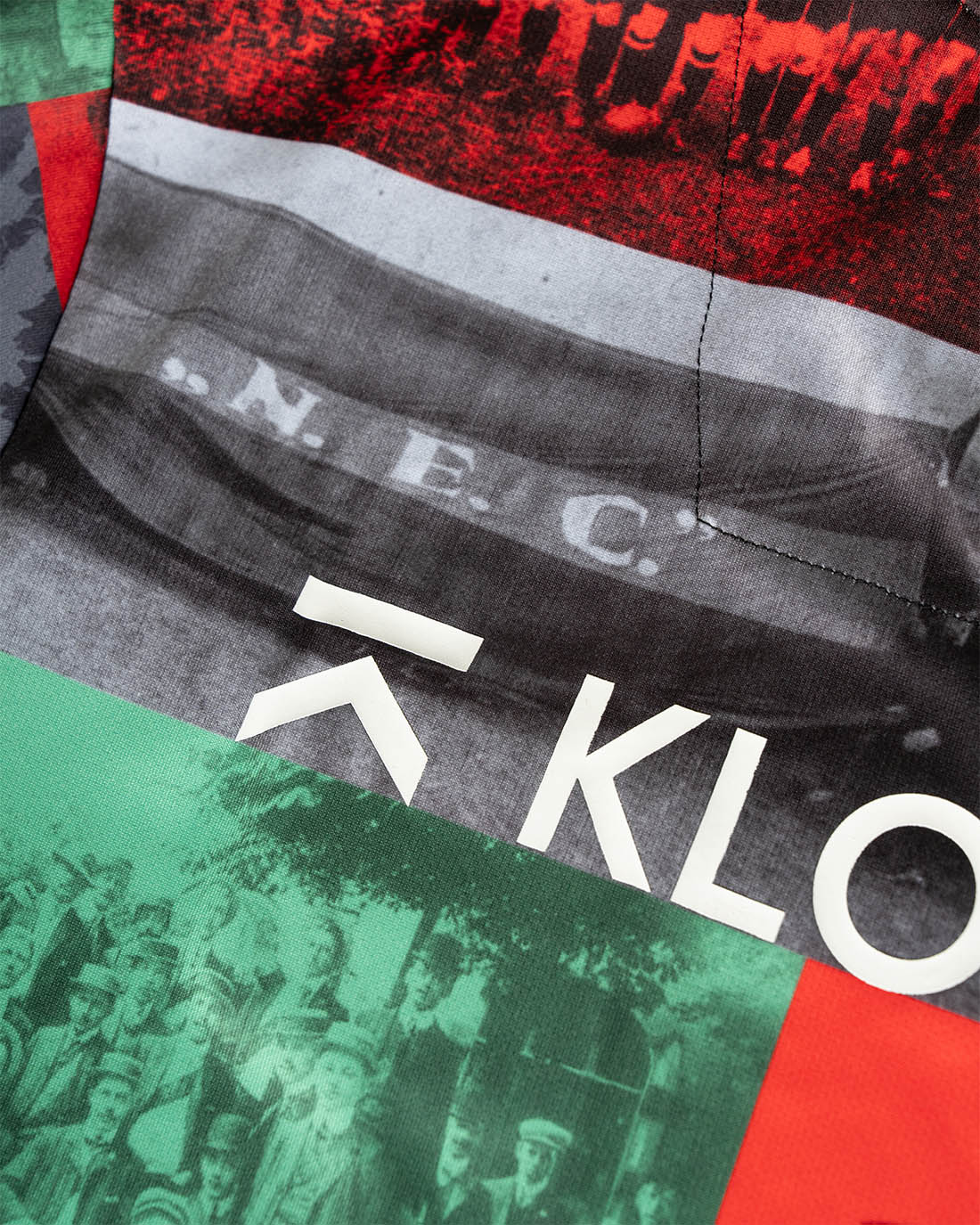 N.E.C. Warming-up shirt bekerfinale 25-26