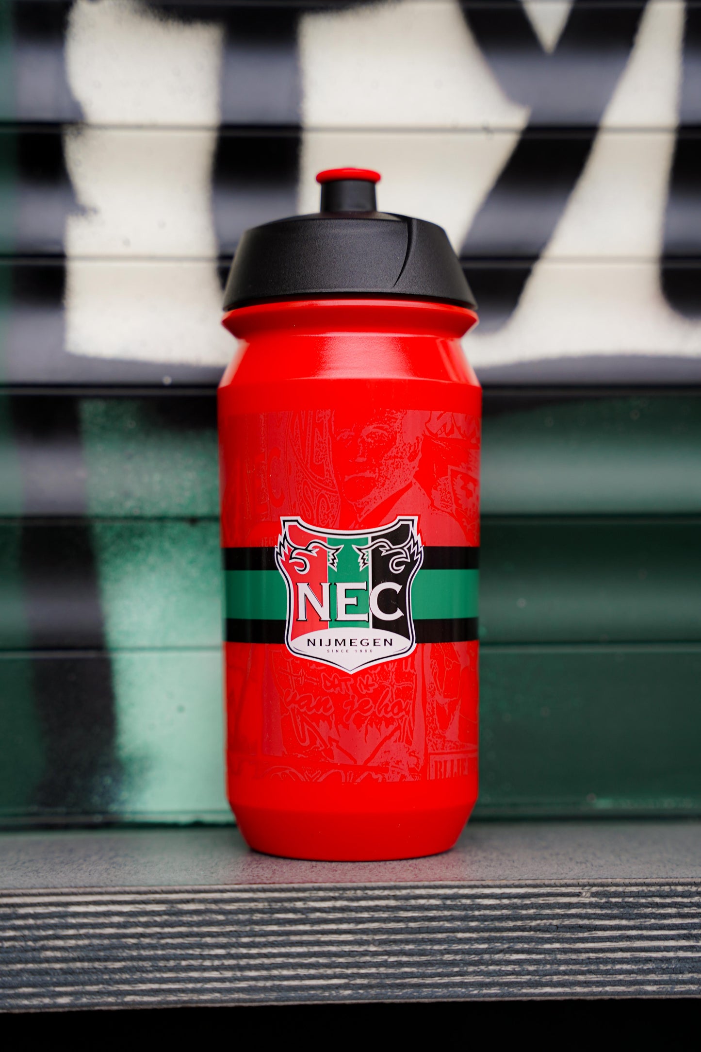 N.E.C. Bidon rood - 500 ml
