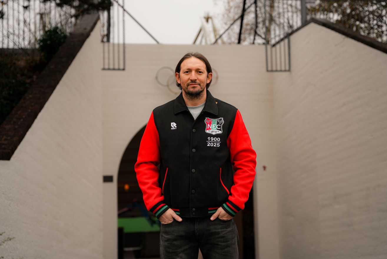 NEC ナイメヘン トラックジャケット Nijmegen N.E.C. Varsity jacket 25-26 – N.E.C. Nijmegen Fanshop