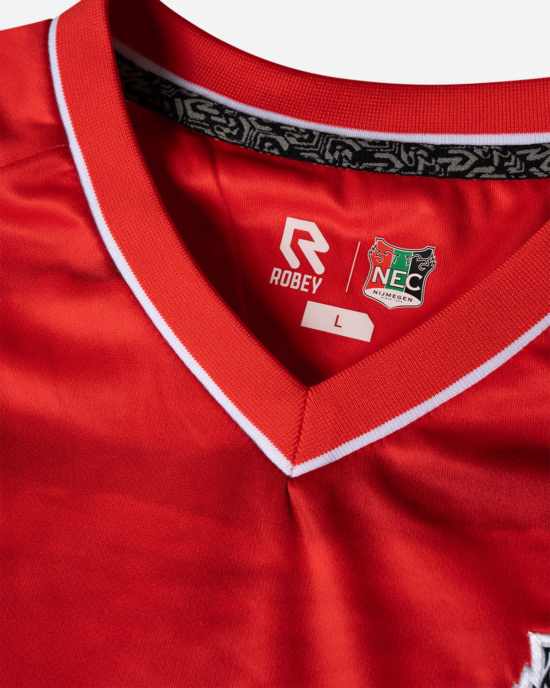 N.E.C. Keepersshirt rood 26-27