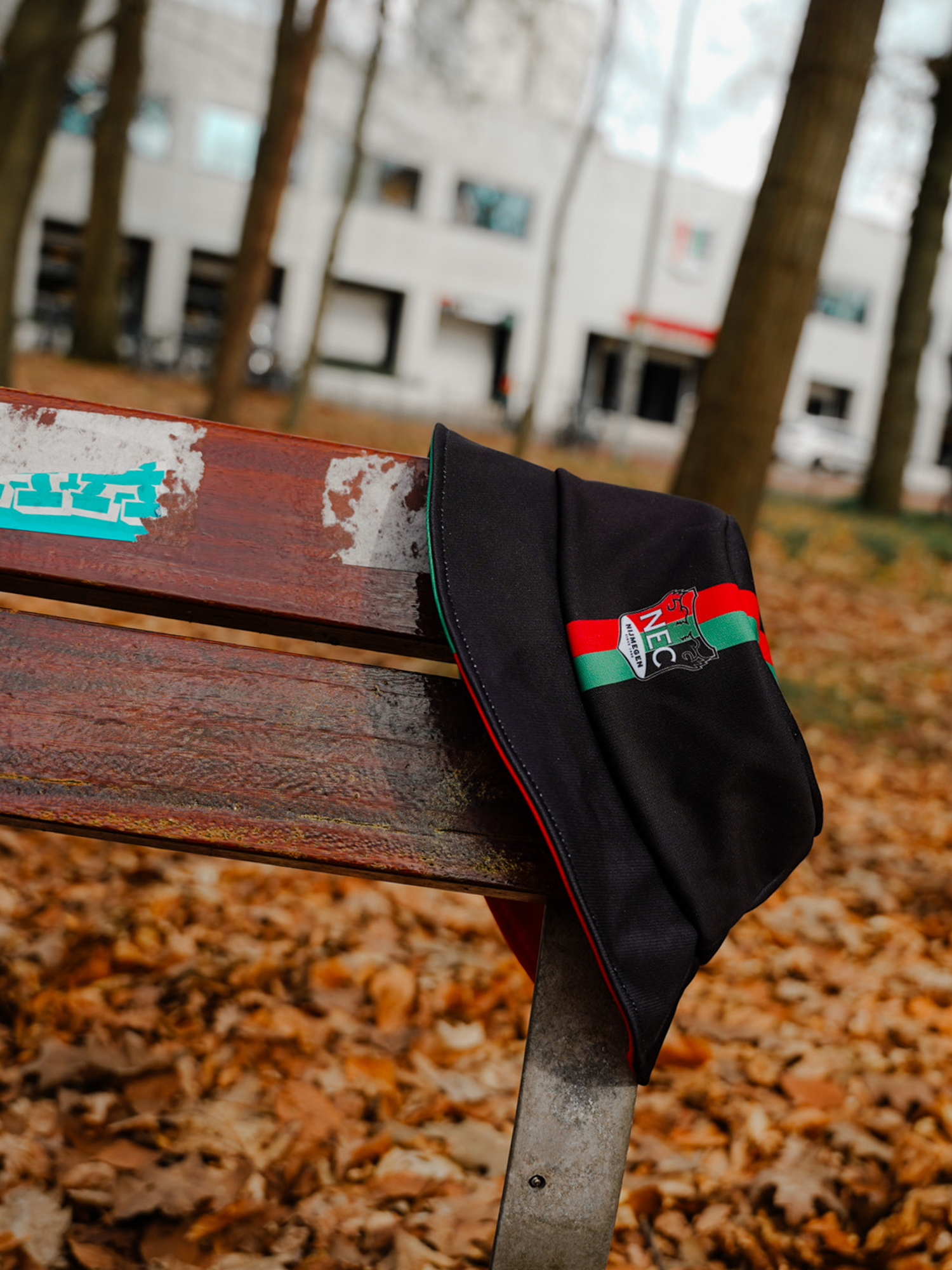 N.E.C. Bucket Hat – zwart