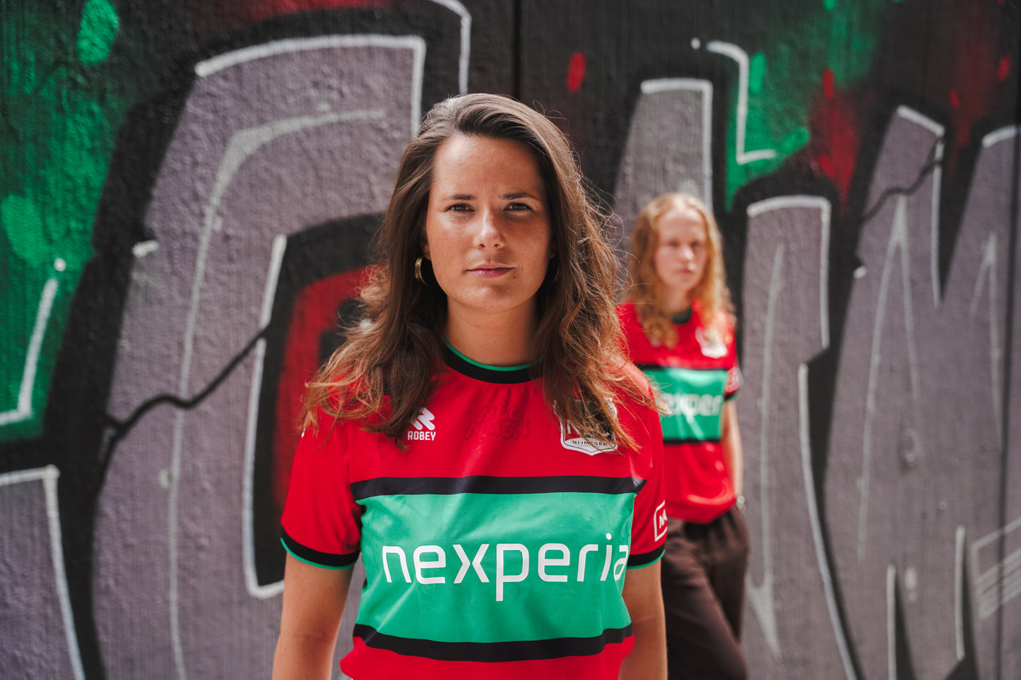 N.E.C. Wedstrijdshirt thuis Dames 26-27