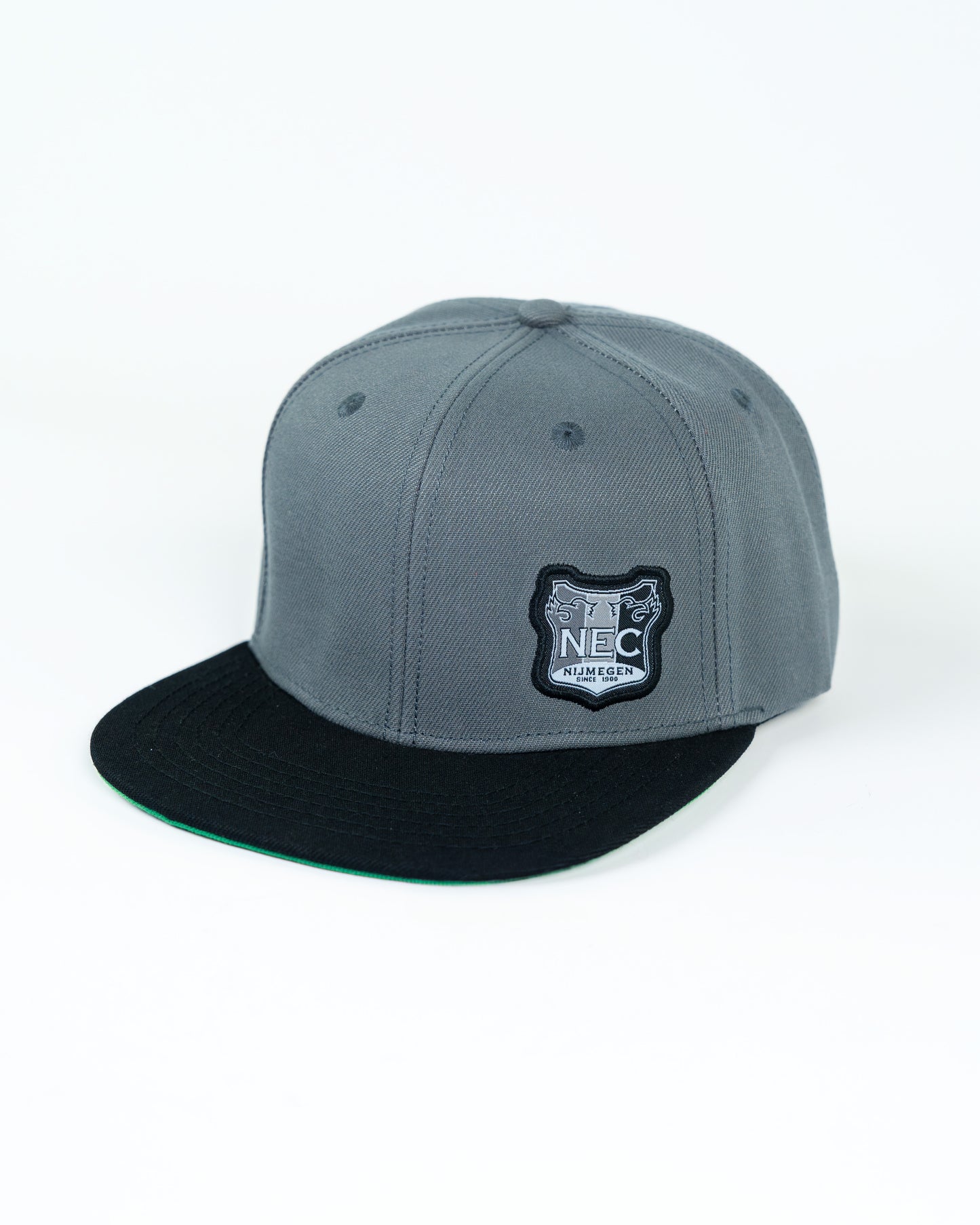 N.E.C. Snapback grijs