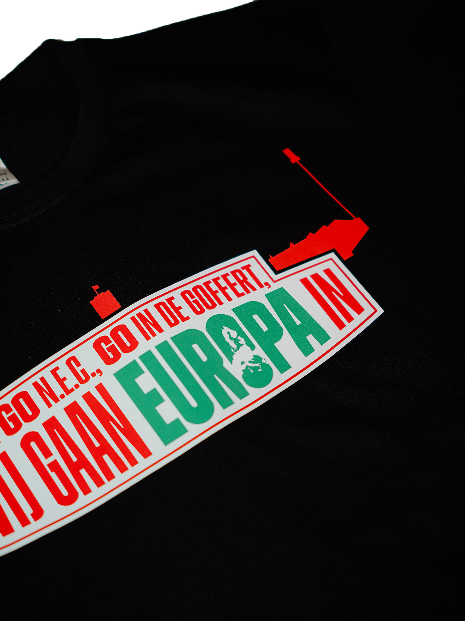 N.E.C. T-shirt 'Wij gaan Europa in'