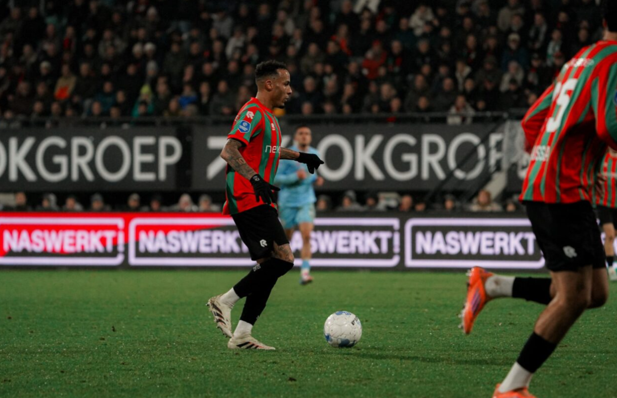 N.E.C. X Robey sporthandschoen